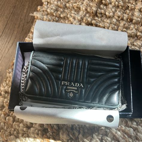 prada diagramme impunture leather chain wallet